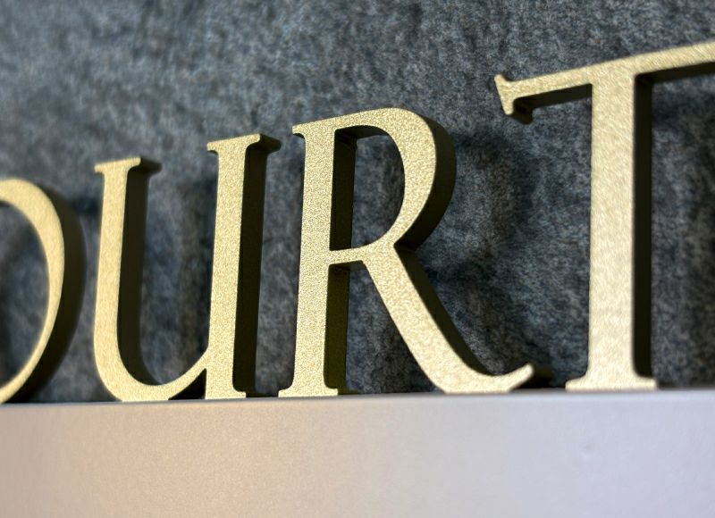 高級感のある全塗装のユニオンサイン